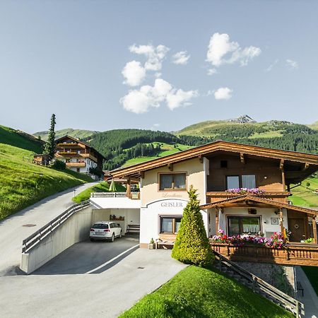 Landhaus Geisler ทักซ์ ภายนอก รูปภาพ